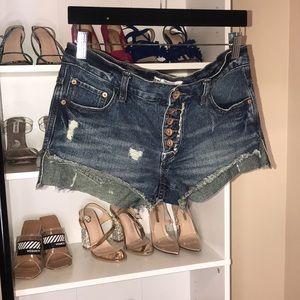 Free people cut off denim shorts size 24